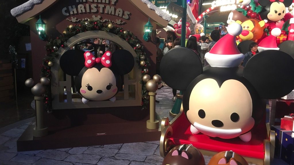 香港レポ 香港市内でもディズニーを楽しめる ショッピングモールでディズニークリスマス Summyworld Is Fun